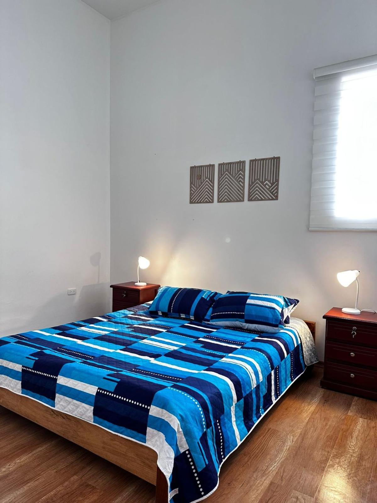 Hostal Cafe Tiana 라타쿵가 외부 사진